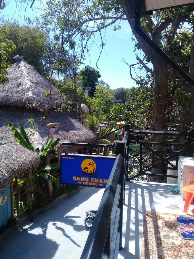 Sangchan Hostel Koh Lipe Extérieur photo